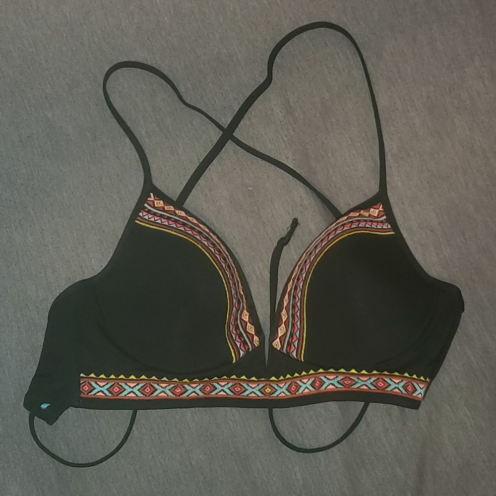 Cute black bikini top